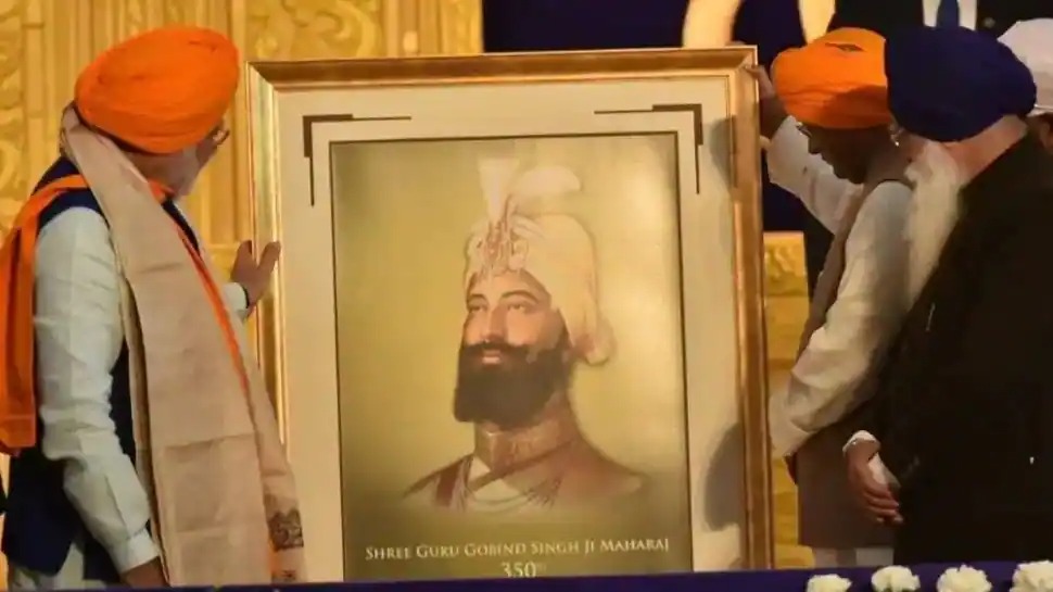 Porno manga Spice va Wolf Onam yalangoch uxlayotgan porno video